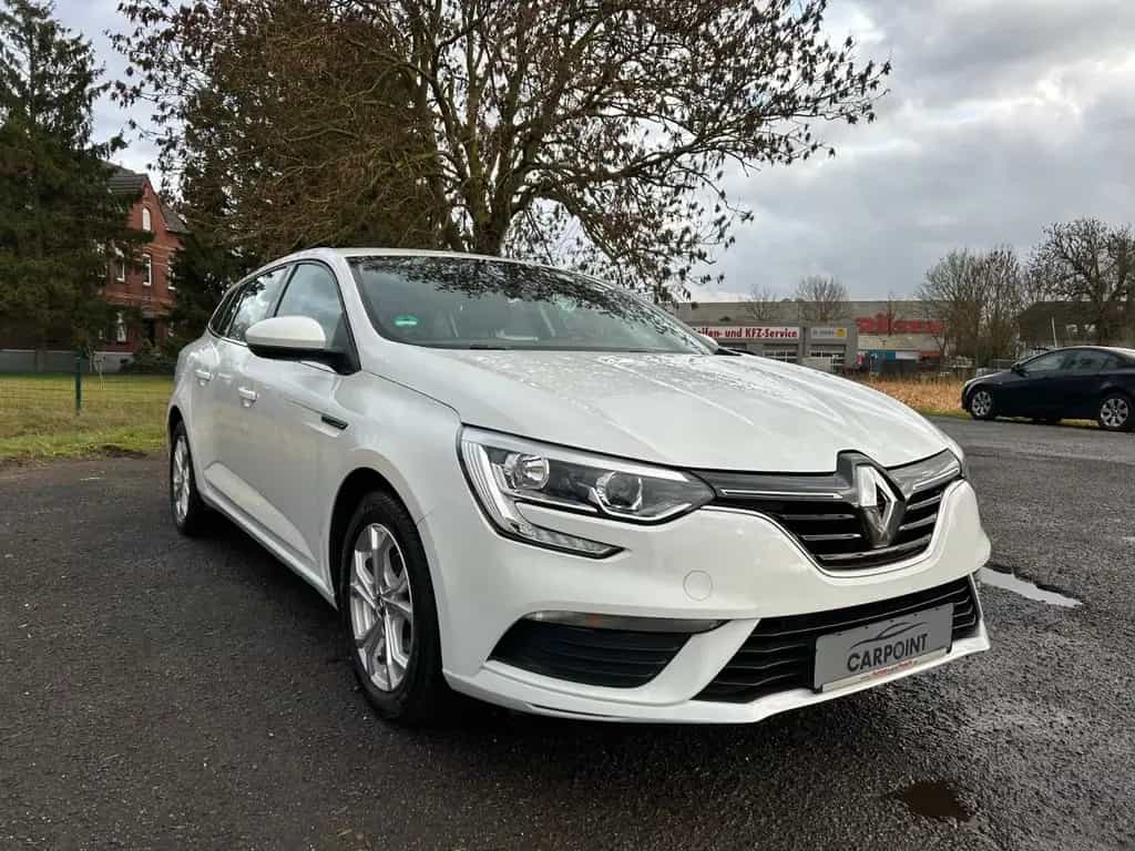 Renault Megane IV 1.2 Grandtour Life 03/2017-photo-6