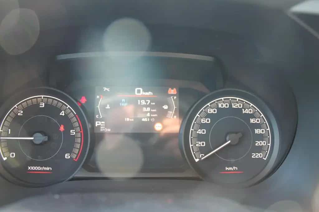 Isuzu D-Max Space Cab 4WD LS null-photo-17
