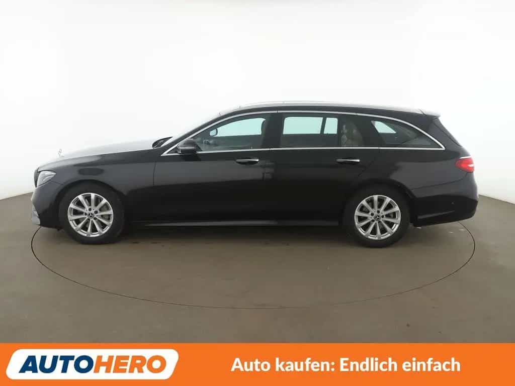 Mercedes-Benz E 200 T AMG Line Aut.*LED*ACC*PDC*4xSHZ 08/2018-photo-2