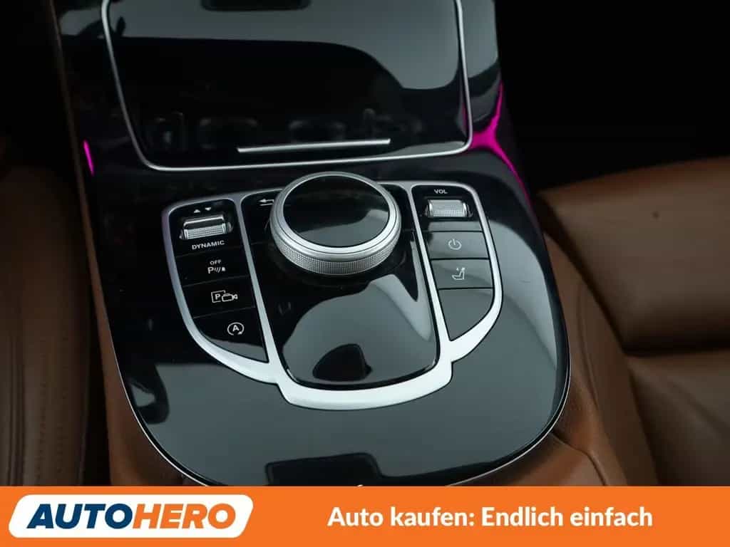Mercedes-Benz E 200 T AMG Line Aut.*LED*ACC*PDC*4xSHZ 08/2018-photo-23