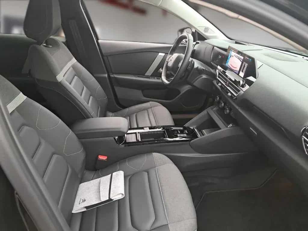 Citroën C4 HUD+NAVI+GJR 11/2023-photo-11