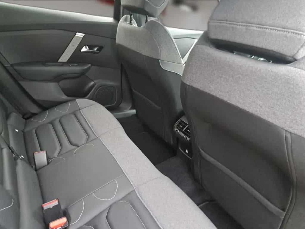 Citroën C4 HUD+NAVI+GJR 11/2023-photo-27