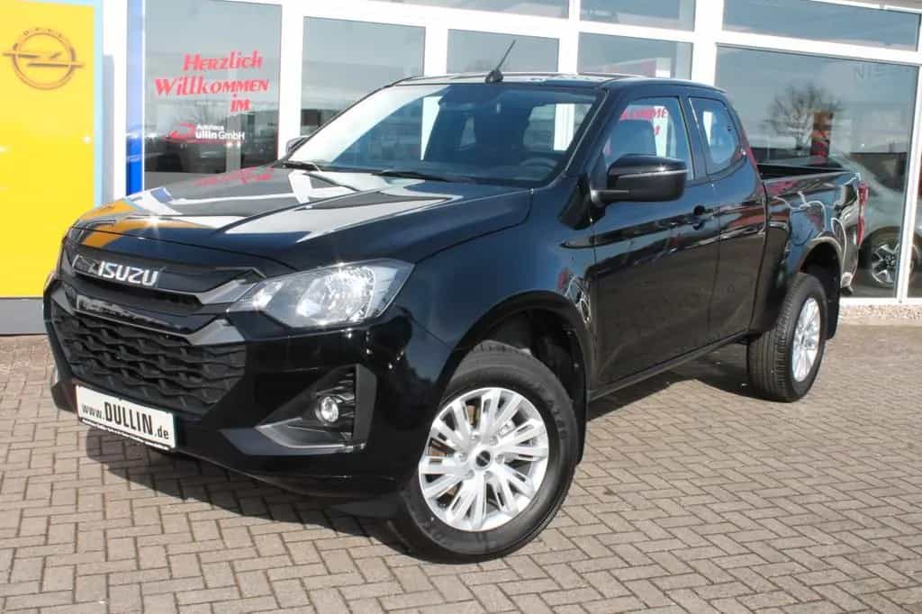 Isuzu D-Max Space Cab 4WD LS 02/2026-photo-2