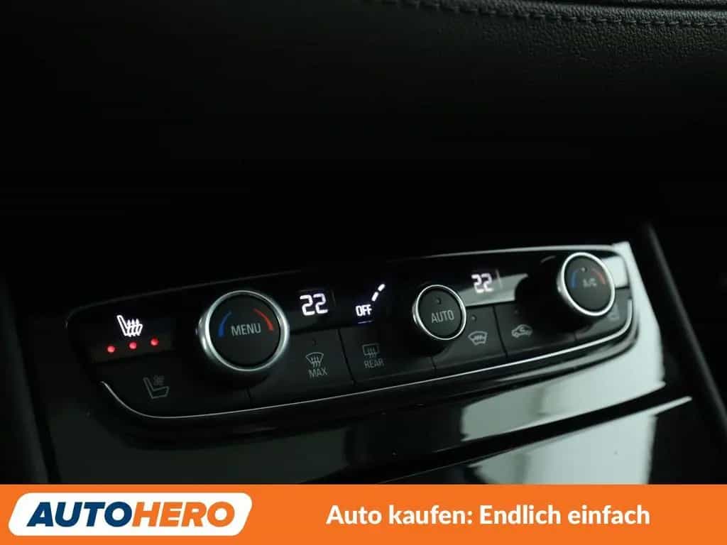 Opel Grandland X 1.6 Turbo Ultimate Aut.*NAVI*LED* 06/2019-photo-23
