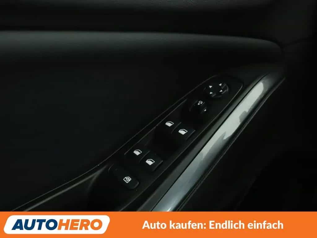 Opel Grandland X 1.6 Turbo Ultimate Aut.*NAVI*LED* 06/2019-photo-29