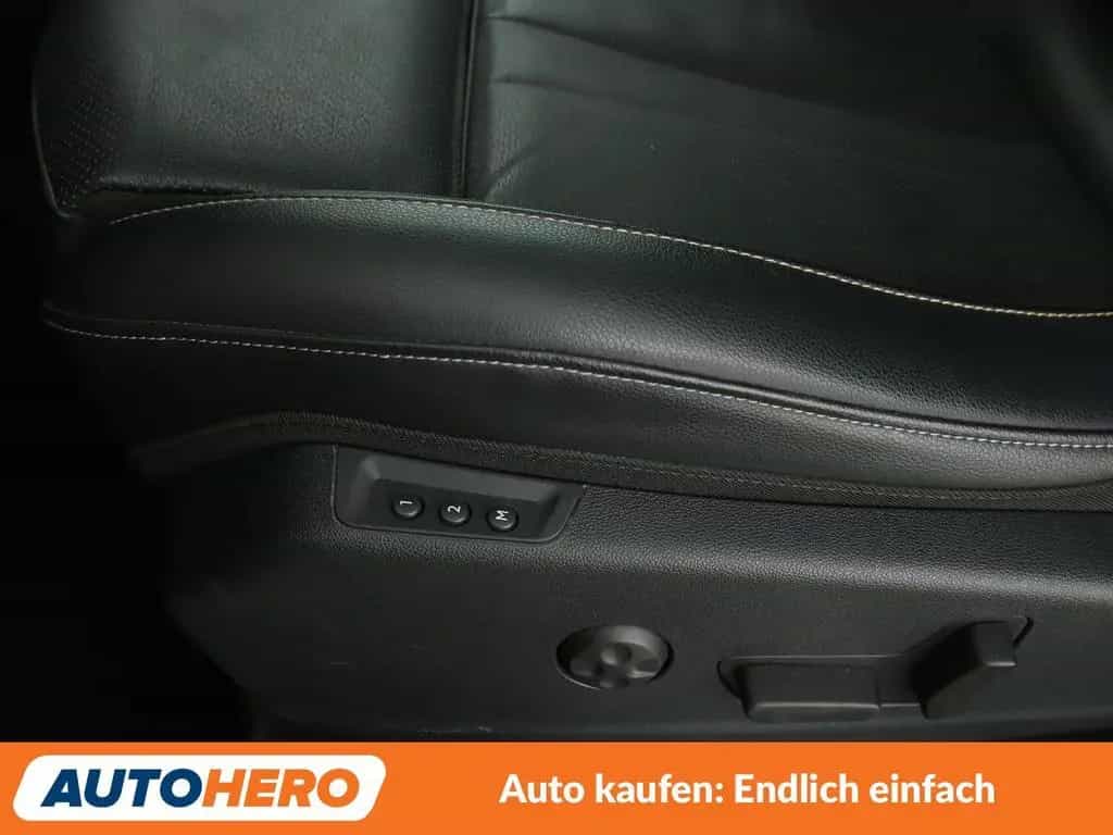 Opel Grandland X 1.6 Turbo Ultimate Aut.*NAVI*LED* 06/2019-photo-31