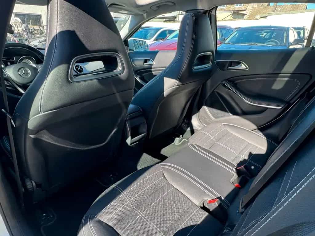 Mercedes-Benz GLA-Class 250 Totwinkel*Kamera*Ambiente*Pano*Xenon* 01/2017-photo-17
