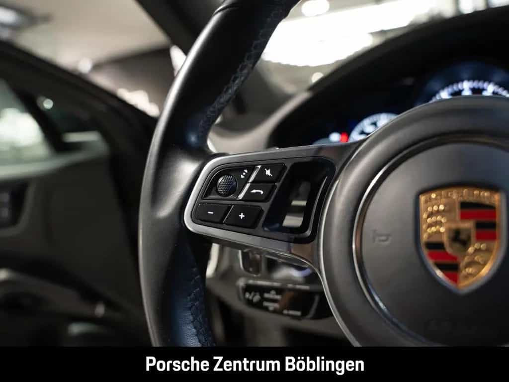 Porsche Cayenne Platinum Edition HA-Lenkung Sportabgas 11/2022-photo-21