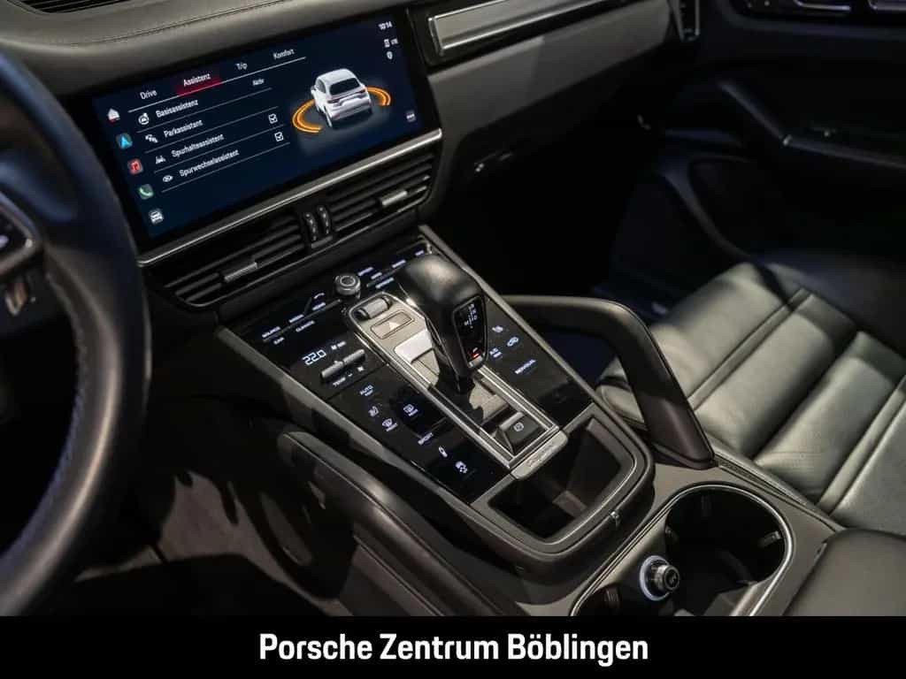 Porsche Cayenne Platinum Edition HA-Lenkung Sportabgas 11/2022-photo-23