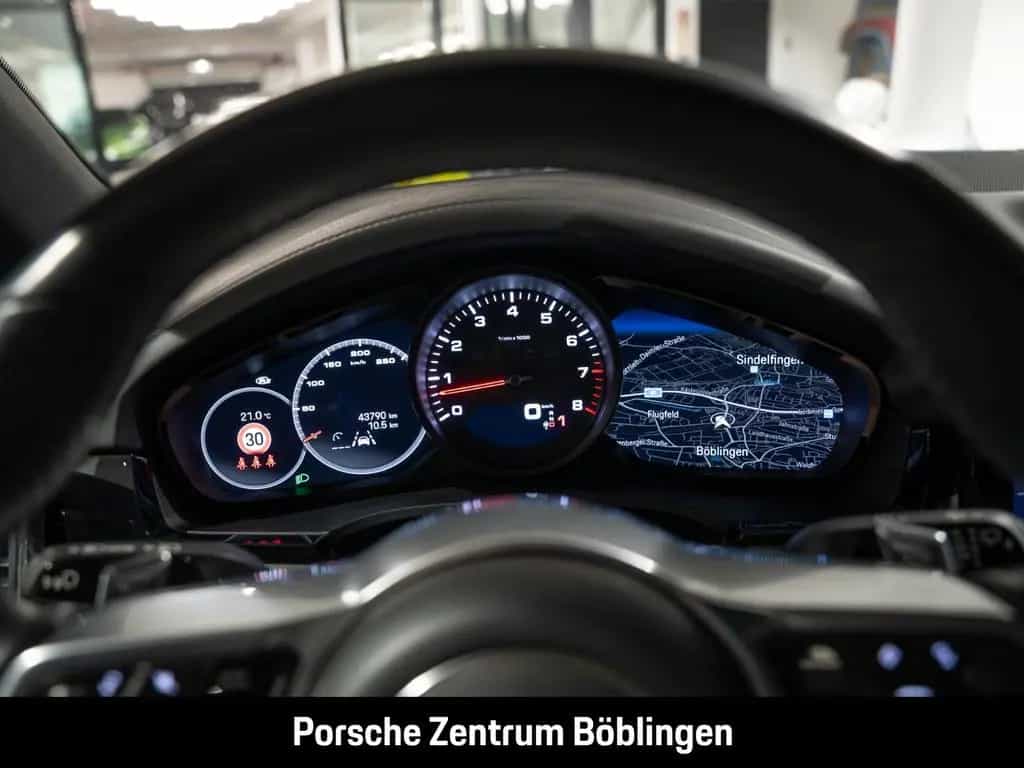 Porsche Cayenne Platinum Edition HA-Lenkung Sportabgas 11/2022-photo-30