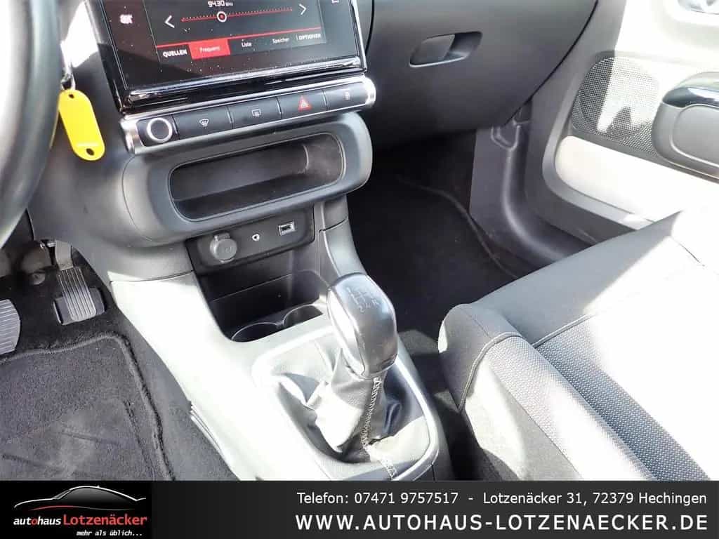 Citroën C3 Shine 1.2 TEMP|KLIMA|RFK|SHZ|LED 07/2017-photo-11