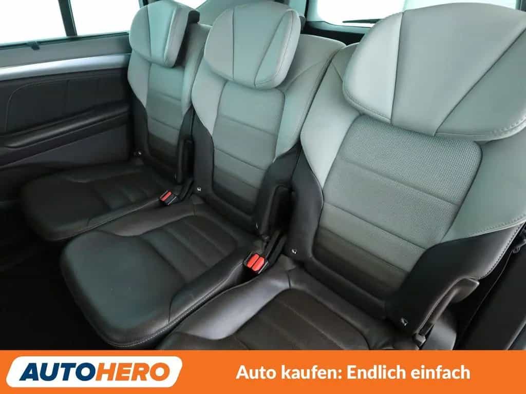 Renault Espace 1.6 TCe Energy Initiale Paris Aut.*NAVI* 02/2016-photo-13