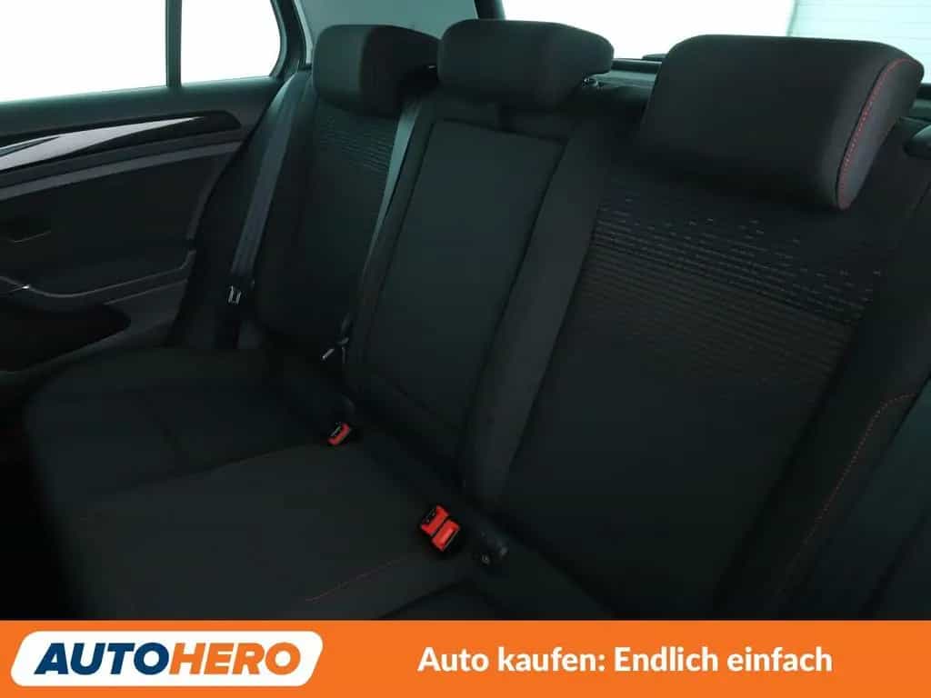 Volkswagen Golf VII 1.4 TSI Sound*PDC*ACC*SHZ* 11/2017-photo-13