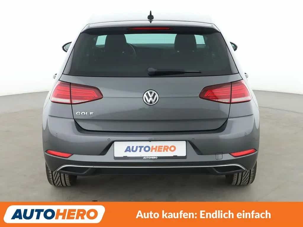 Volkswagen Golf VII 1.4 TSI Sound*PDC*ACC*SHZ* 11/2017-photo-4
