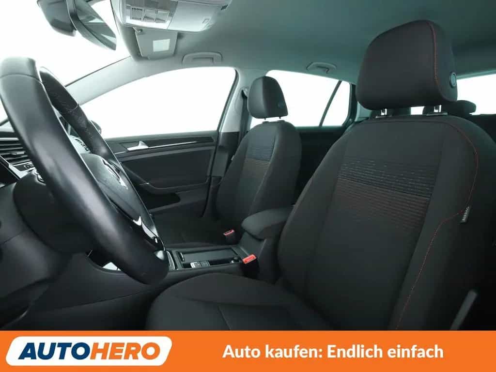 Volkswagen Golf VII 1.4 TSI Sound*PDC*ACC*SHZ* 11/2017-photo-9