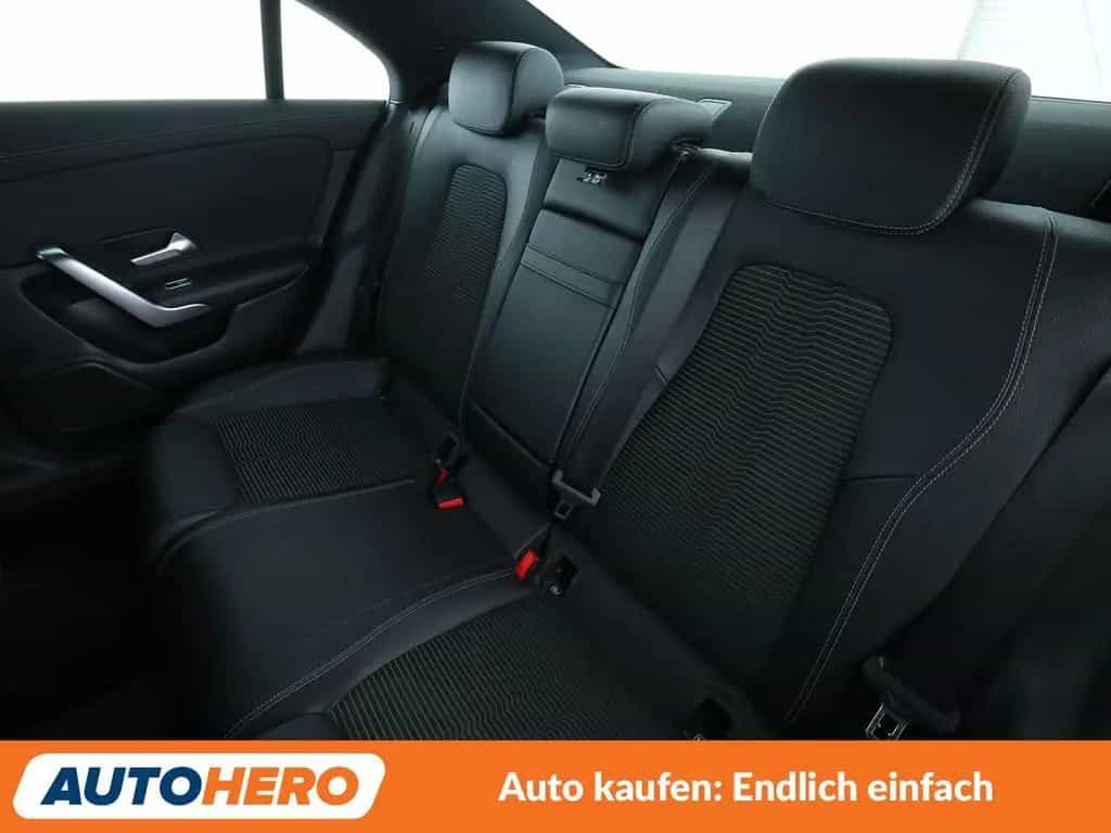 Mercedes-Benz CLA-Class 200 Progressive Aut.*NAVI*CAM*TEMPO* 01/2020-photo-13
