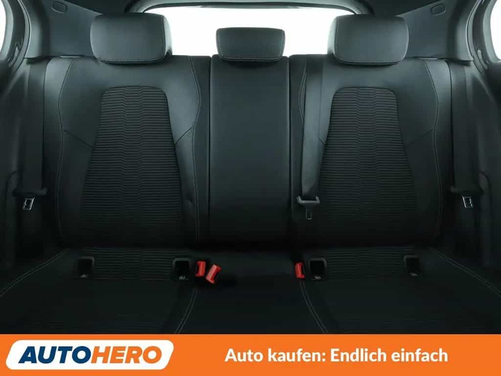 Mercedes-Benz A-Class 250 4Matic Progressive Aut.*NAV*LED*TEMP*PDC* 04/2019-photo-14