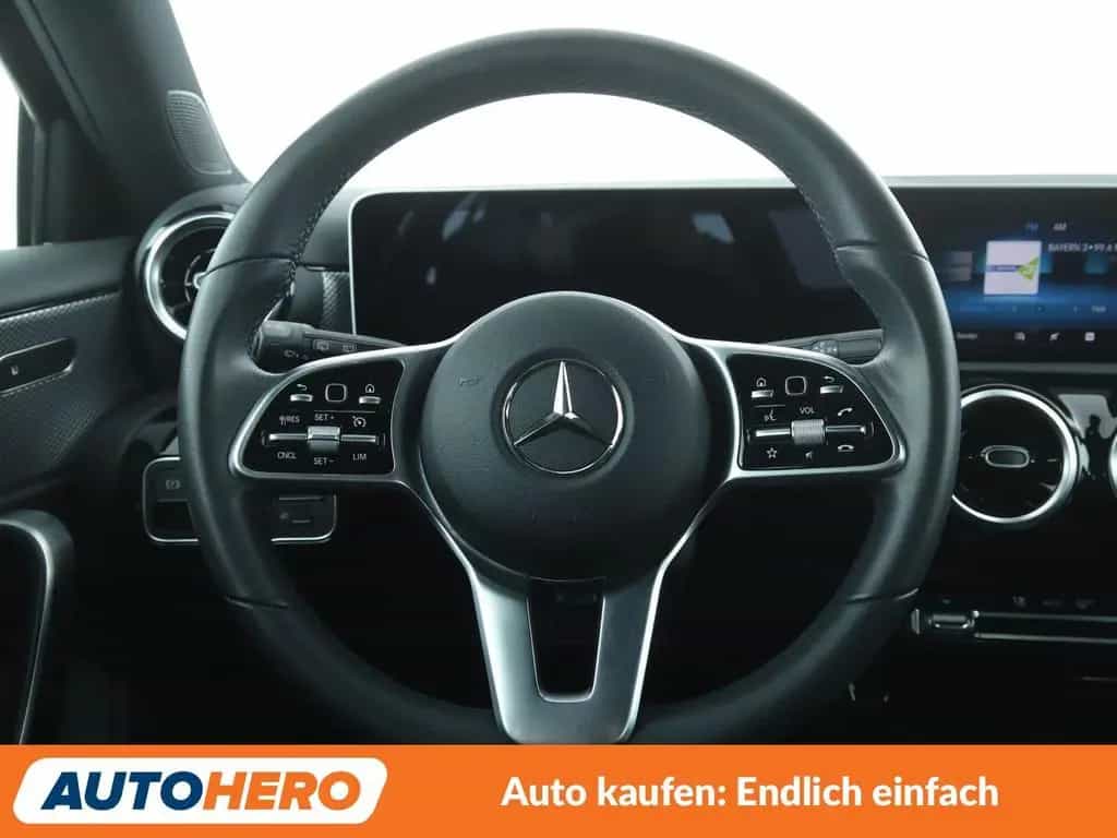 Mercedes-Benz A-Class 250 4Matic Progressive Aut.*NAV*LED*TEMP*PDC* 04/2019-photo-17