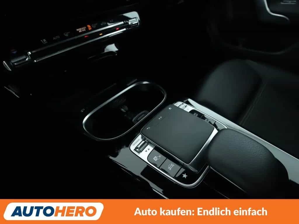 Mercedes-Benz A-Class 250 4Matic Progressive Aut.*NAV*LED*TEMP*PDC* 04/2019-photo-23