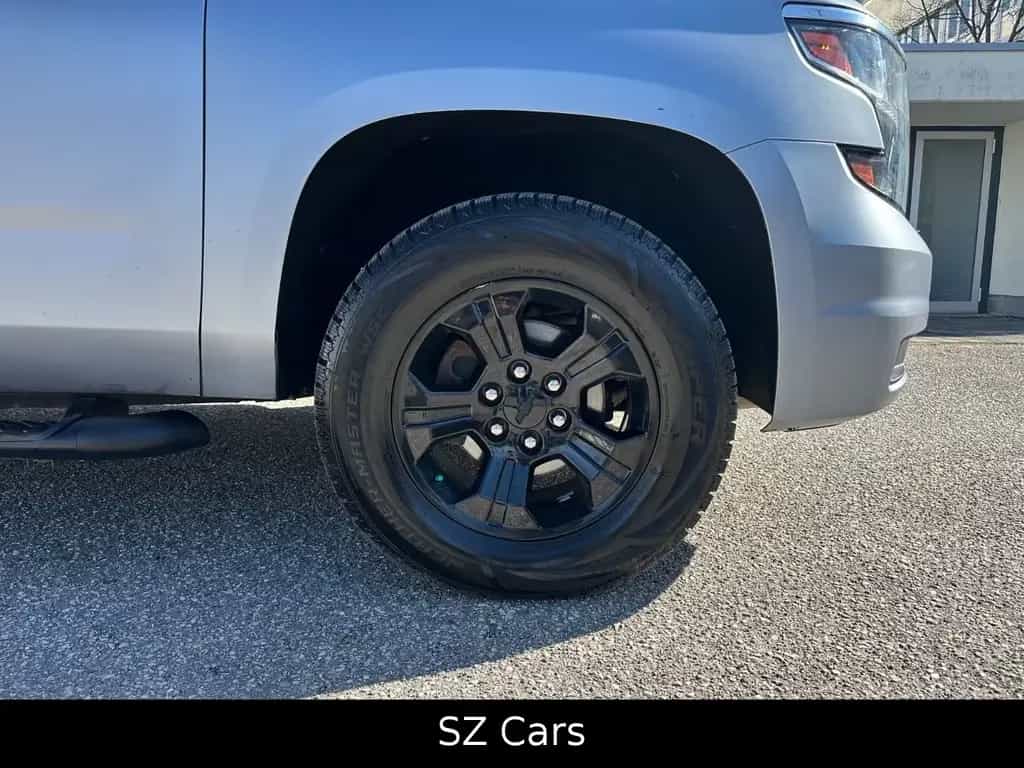 Chevrolet Suburban Z71*LEDER*RFK*TV*BOSE*RHINO-RACK*LED 07/2018-photo-15