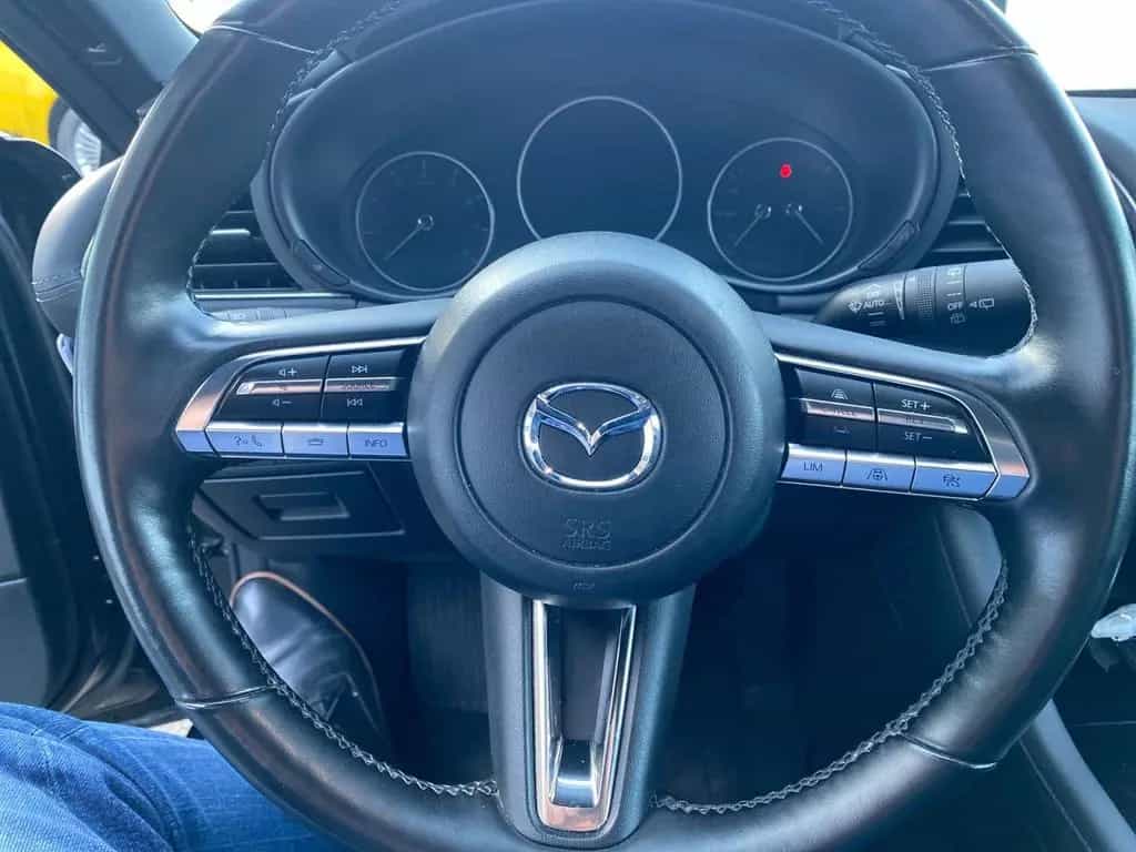 Mazda 3 SKYACTIV-G 2.0 M-HYBRID 150 Selection 02/2022-photo-17