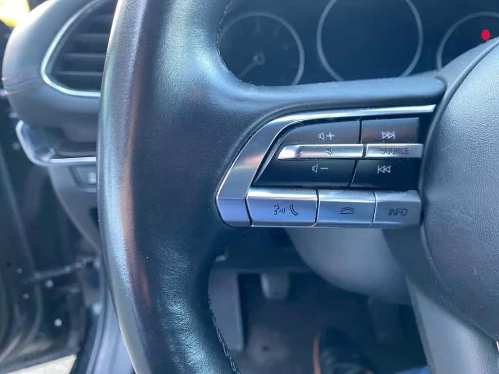 Mazda 3 SKYACTIV-G 2.0 M-HYBRID 150 Selection 02/2022-photo-18