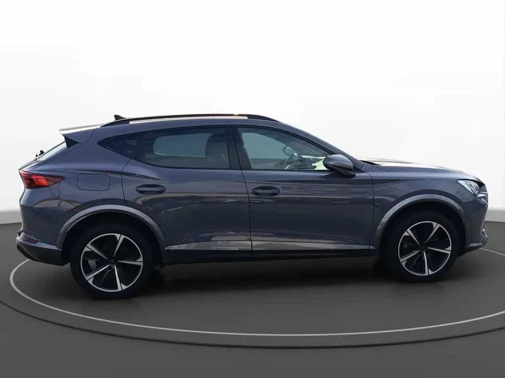 Cupra Formentor 1.5 TSI AHK Pano LED LM 18" Navi 360° 02/2022-photo-4