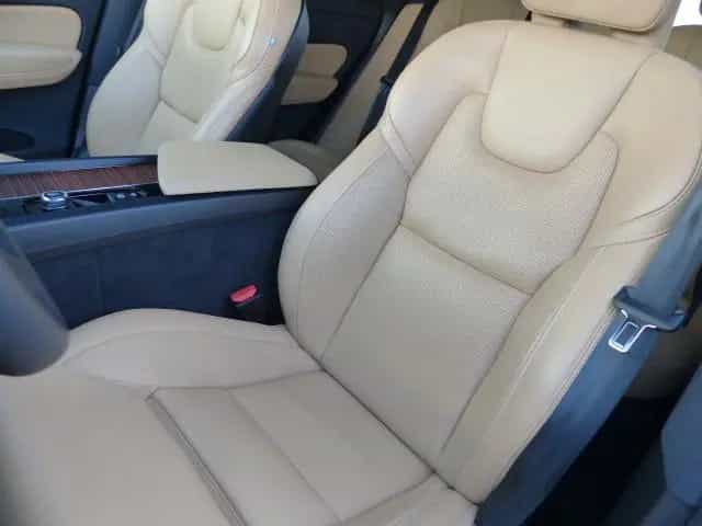 Volvo XC60 Plus Bright B4 Aut.EU6d*Leder amber*GOOGLE* 12/2022-photo-10