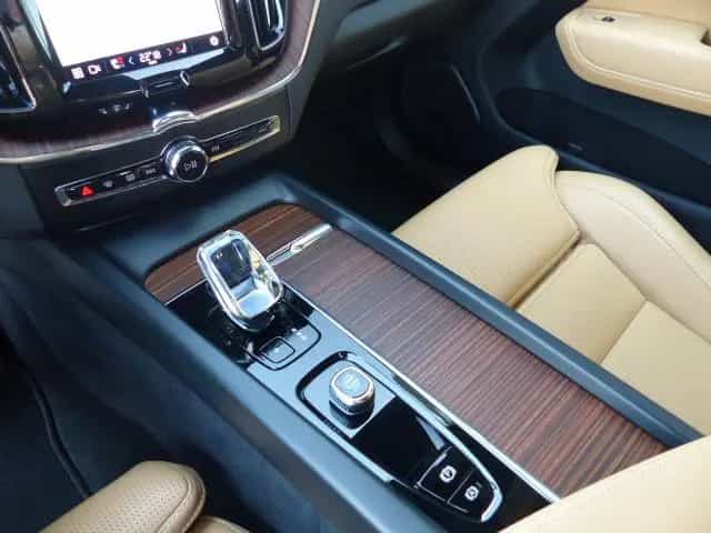 Volvo XC60 Plus Bright B4 Aut.EU6d*Leder amber*GOOGLE* 12/2022-photo-15