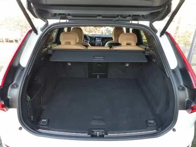 Volvo XC60 Plus Bright B4 Aut.EU6d*Leder amber*GOOGLE* 12/2022-photo-4