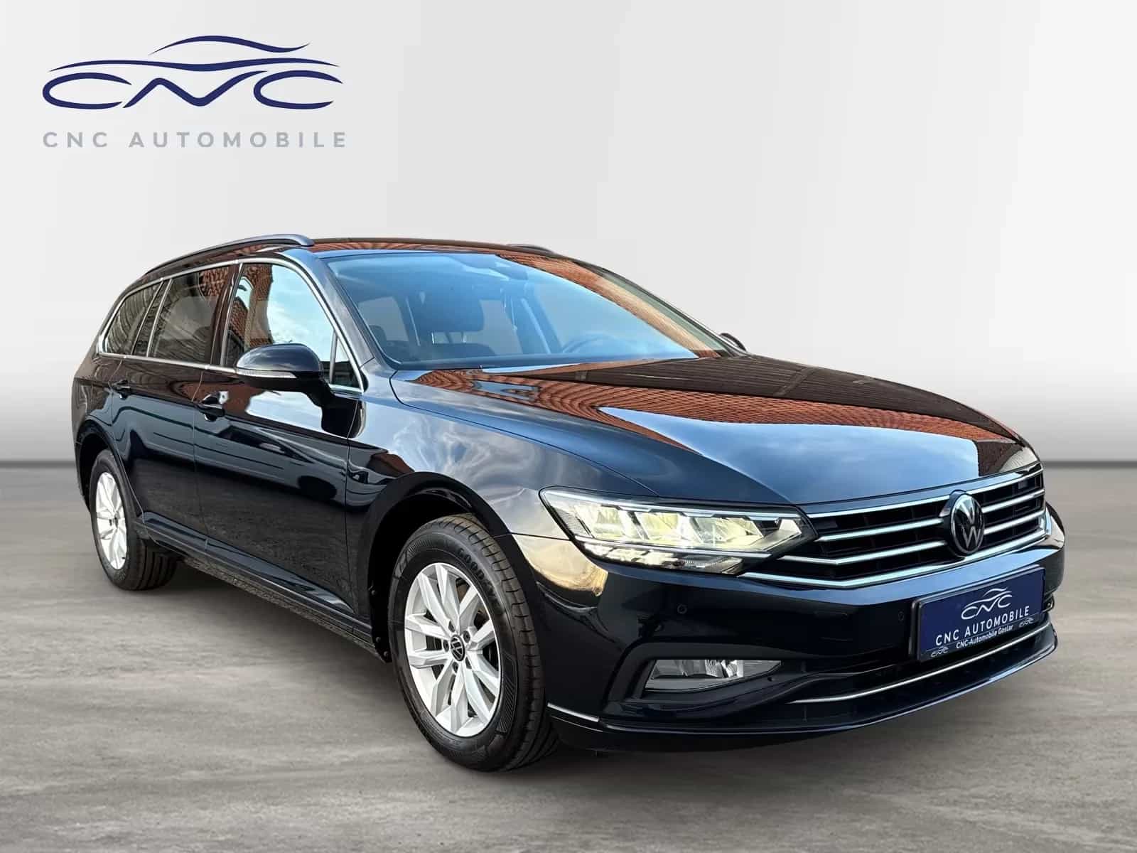 Volkswagen Passat Variant 07/2022-photo-2