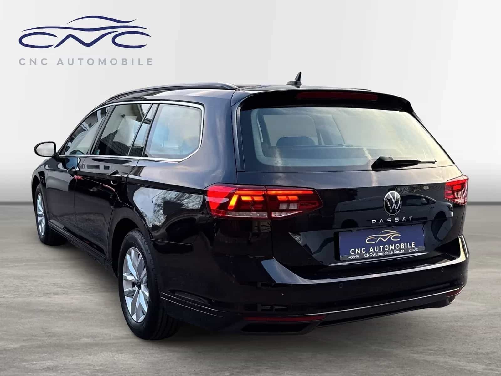 Volkswagen Passat Variant 07/2022-photo-6