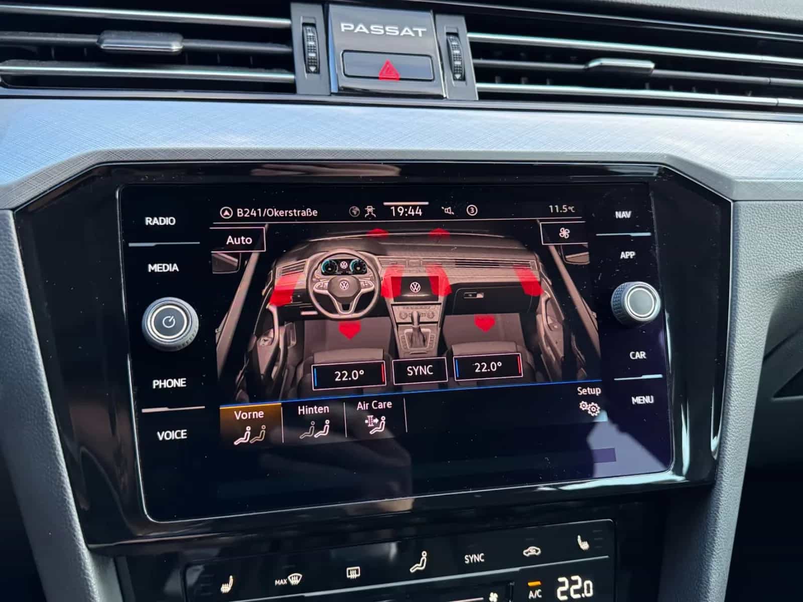 Volkswagen Passat Variant 07/2022-photo-31