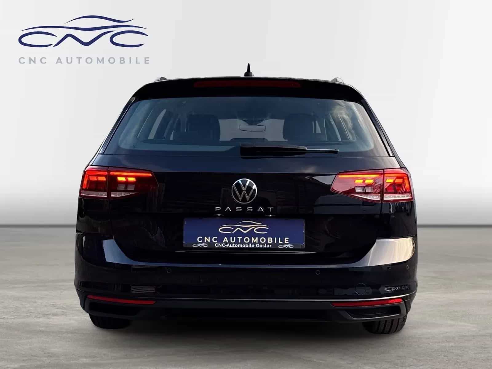 Volkswagen Passat Variant 07/2022-photo-5