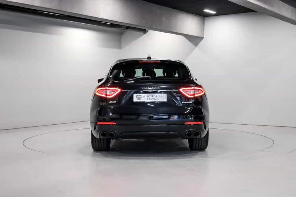 Maserati Levante S 03/2018-photo-4