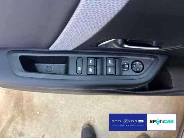 Citroën C4 1.2 PureTech 130 Max (EURO C4 1.2 PureTech 13 01/2024-photo-13