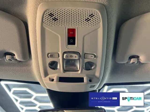 Citroën C4 1.2 PureTech 130 Max (EURO C4 1.2 PureTech 13 01/2024-photo-17
