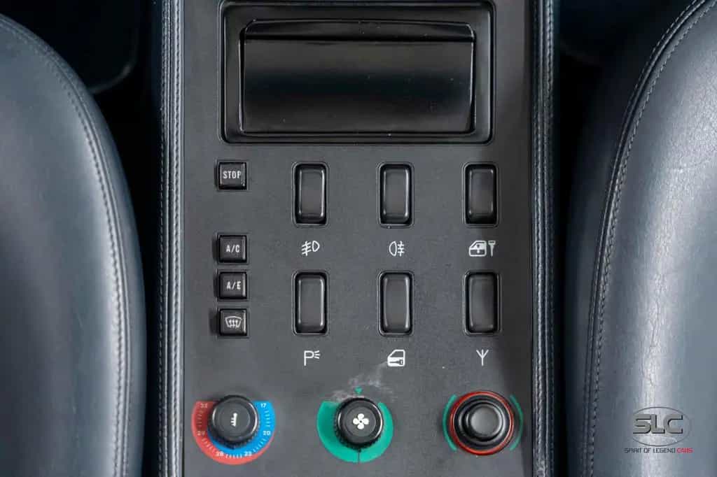 Ferrari Mondial t Cabriolet 3.4 V8 05/1992-photo-13