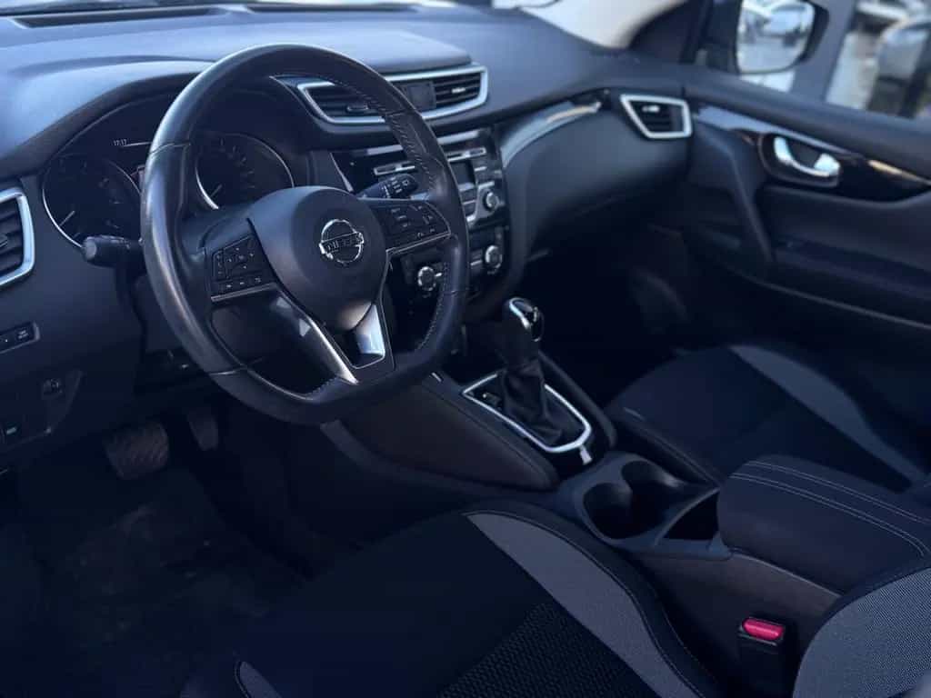 Nissan Qashqai N-Connecta+Tempomat+TÜV NEU+Service NEU+ 09/2017-photo-9