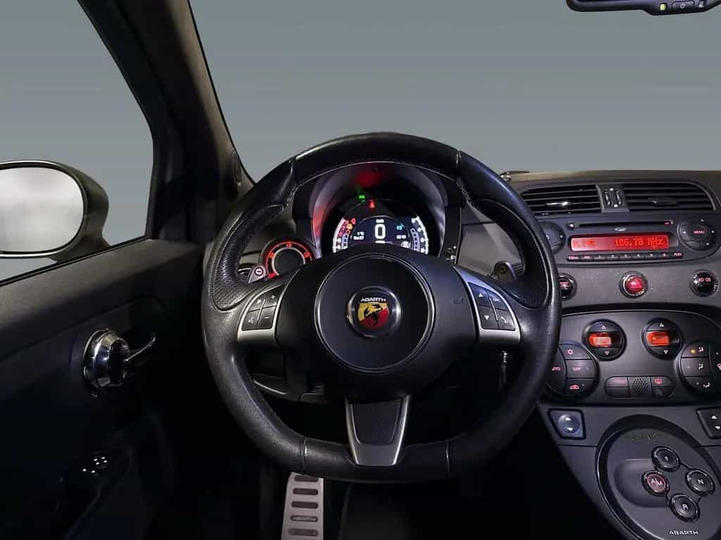 Abarth 595 Competizione Bi Color|Xenon|SHZ|Brembo| 10/2015-photo-9