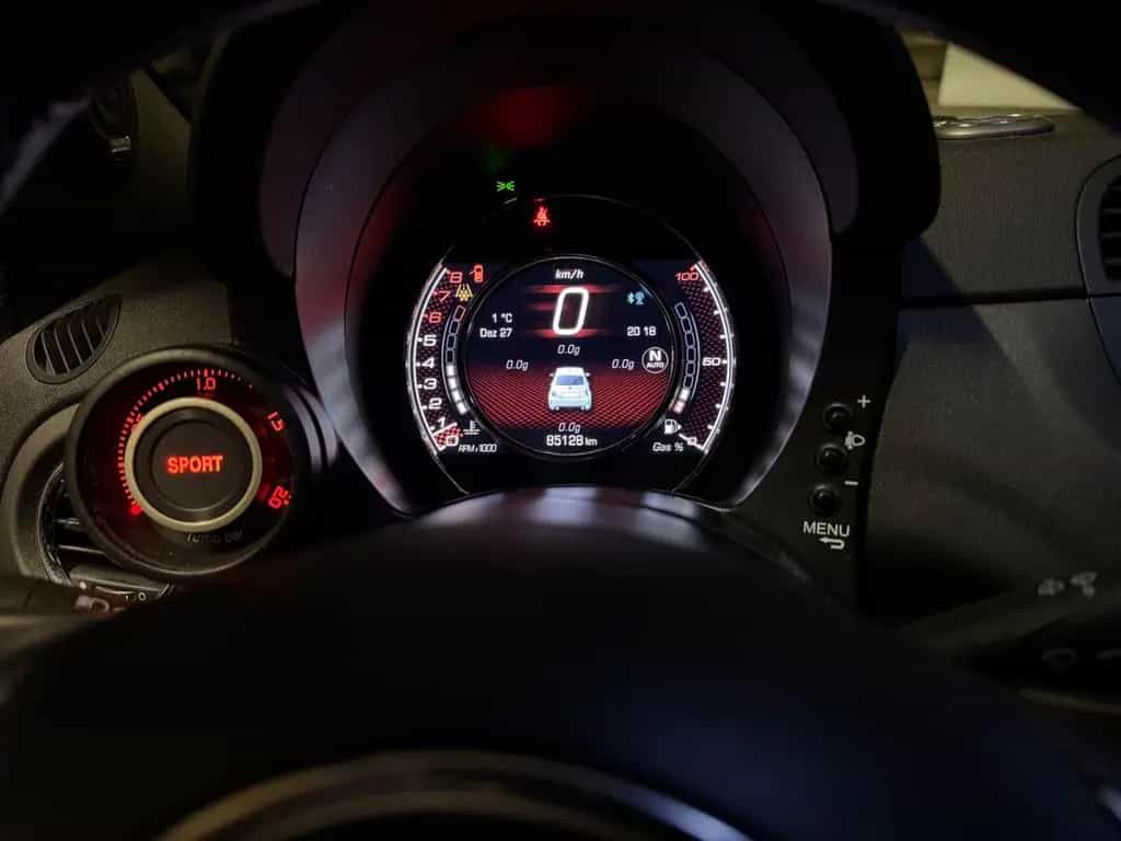 Abarth 595 Competizione Bi Color|Xenon|SHZ|Brembo| 10/2015-photo-11