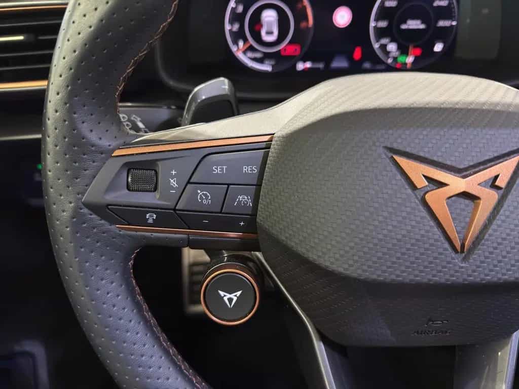 Cupra Leon SP 2.0 TSI DSG 4Drive VZ AHK+Pano+el.Sitze 02/2024-photo-17