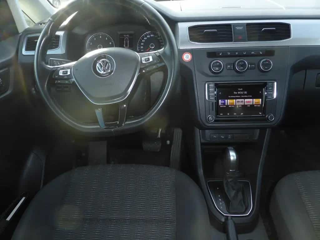 Volkswagen Caddy PKW Comfortline BMT SHZ AHK PDC 12/2017-photo-9