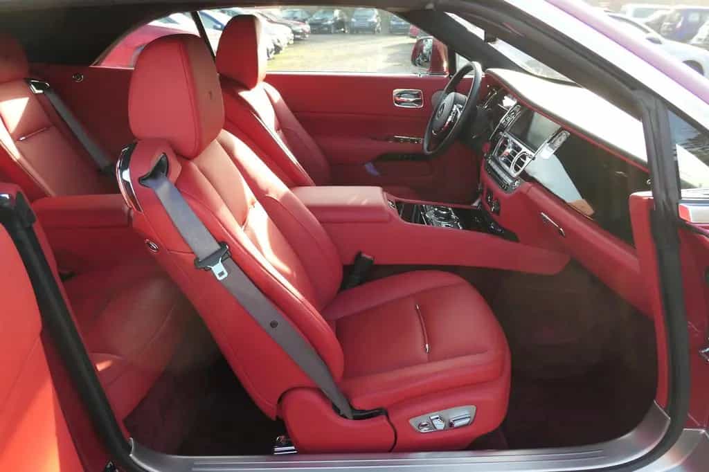 Rolls-Royce Dawn 05/2017-photo-11