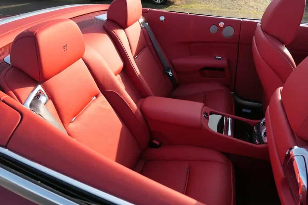Rolls-Royce Dawn 05/2017-photo-26