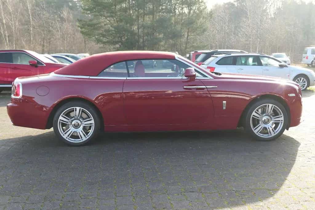 Rolls-Royce Dawn 05/2017-photo-5