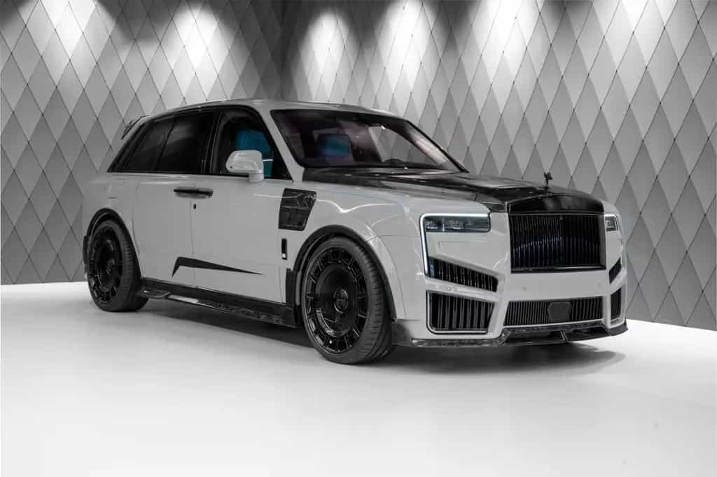 Rolls-Royce Cullinan 2026 MANSORY GREY/TIFFANY ON STOCK! 01/2026-photo-0