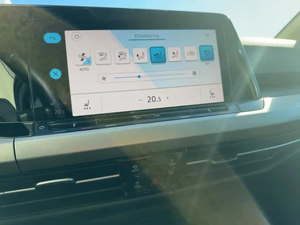 Volkswagen Golf Life APP+DAB+AHK+VIRT+LED+NAVI+PDC 07/2020-photo-14