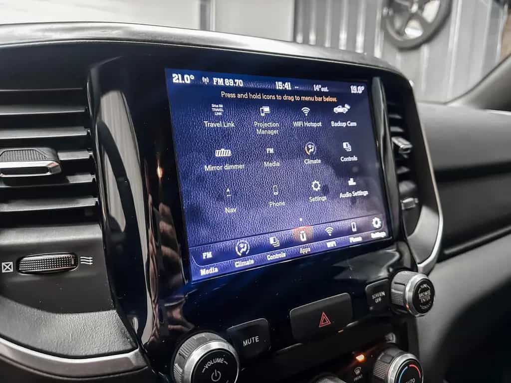 Dodge RAM BIG HORN 6.4 Box 4x4 5.7L Matt Black 12/2020-photo-34