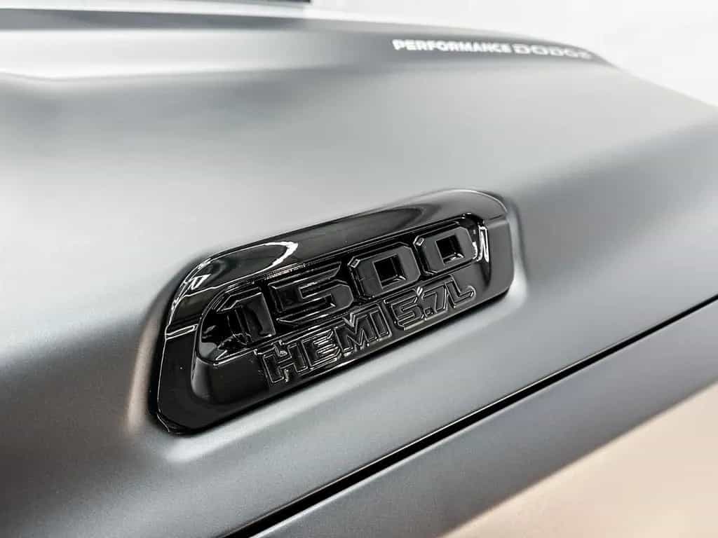 Dodge RAM BIG HORN 6.4 Box 4x4 5.7L Matt Black 12/2020-photo-38
